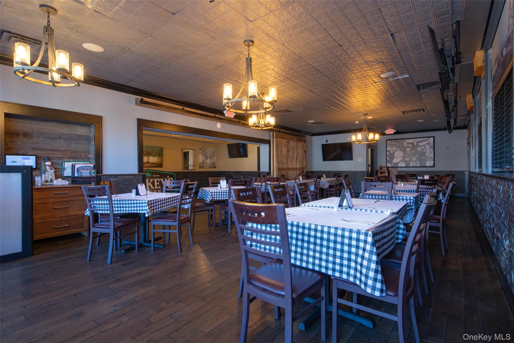 50 East Central Avenue Out of NYC Pearl River, NY 10965