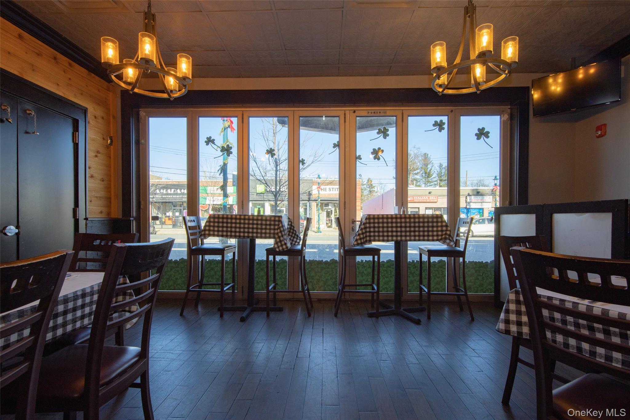 50 East Central Avenue Out of NYC Pearl River, NY 10965