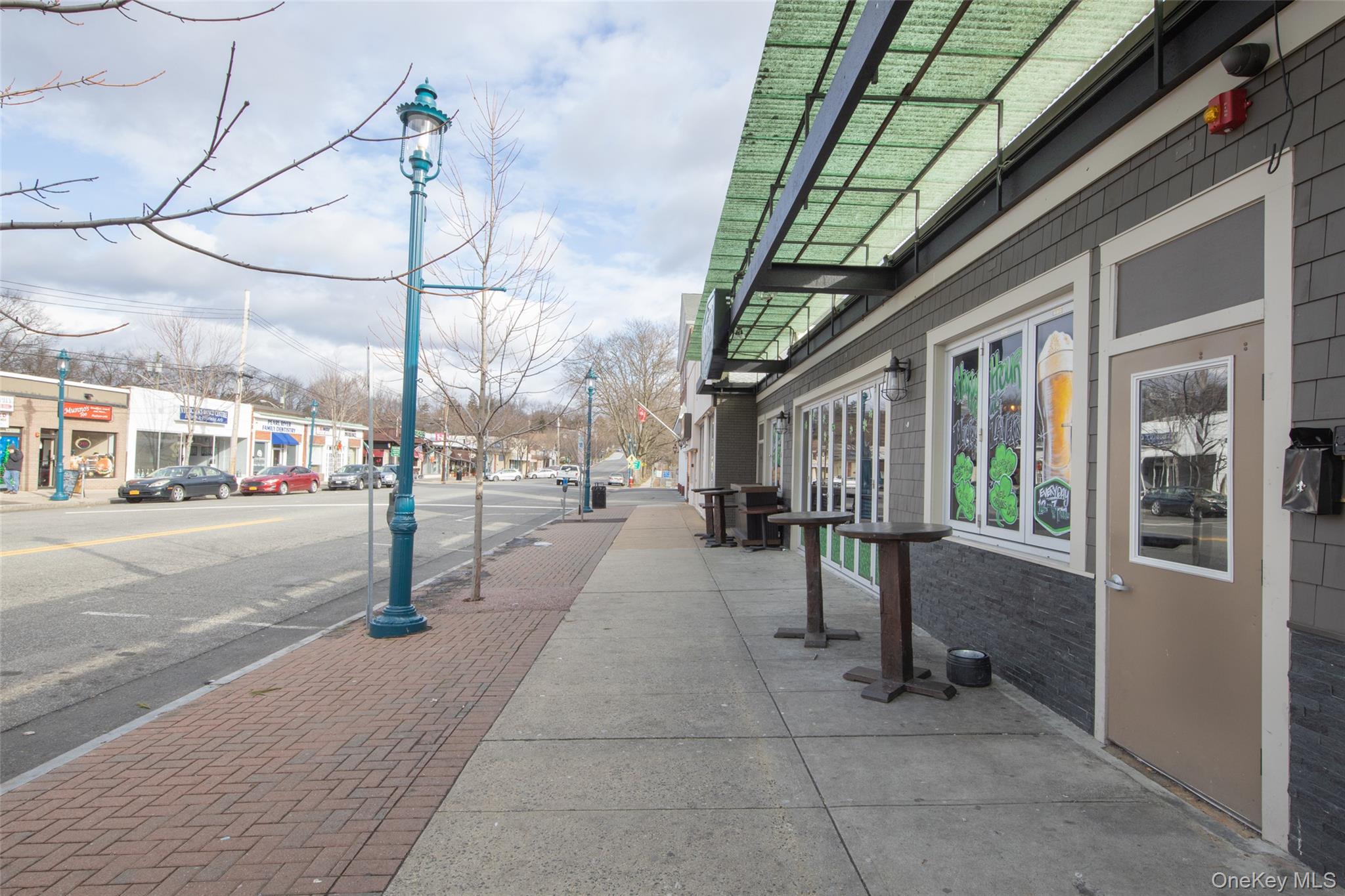 50 East Central Avenue Out of NYC Pearl River, NY 10965