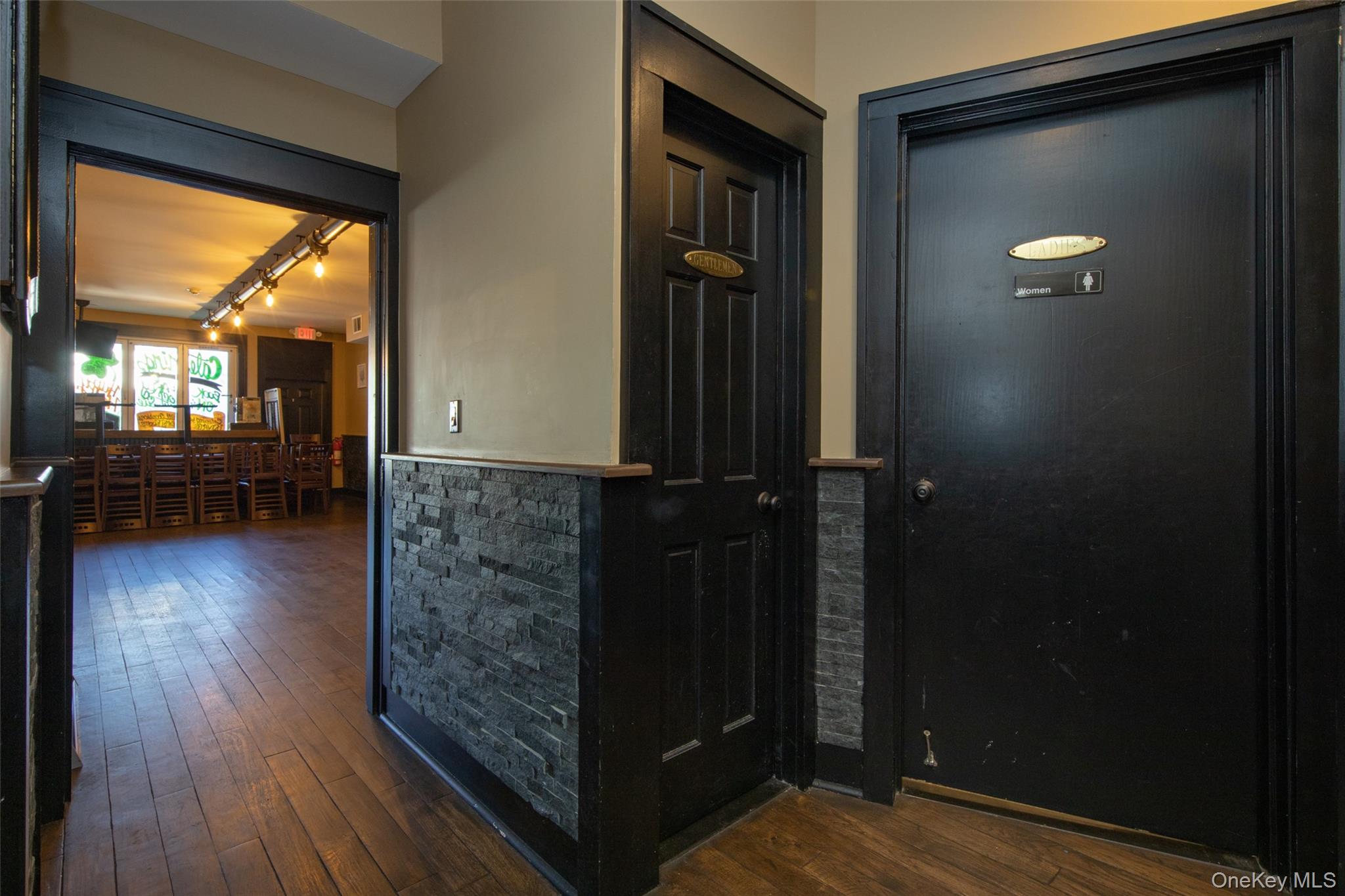 50 East Central Avenue Out of NYC Pearl River, NY 10965