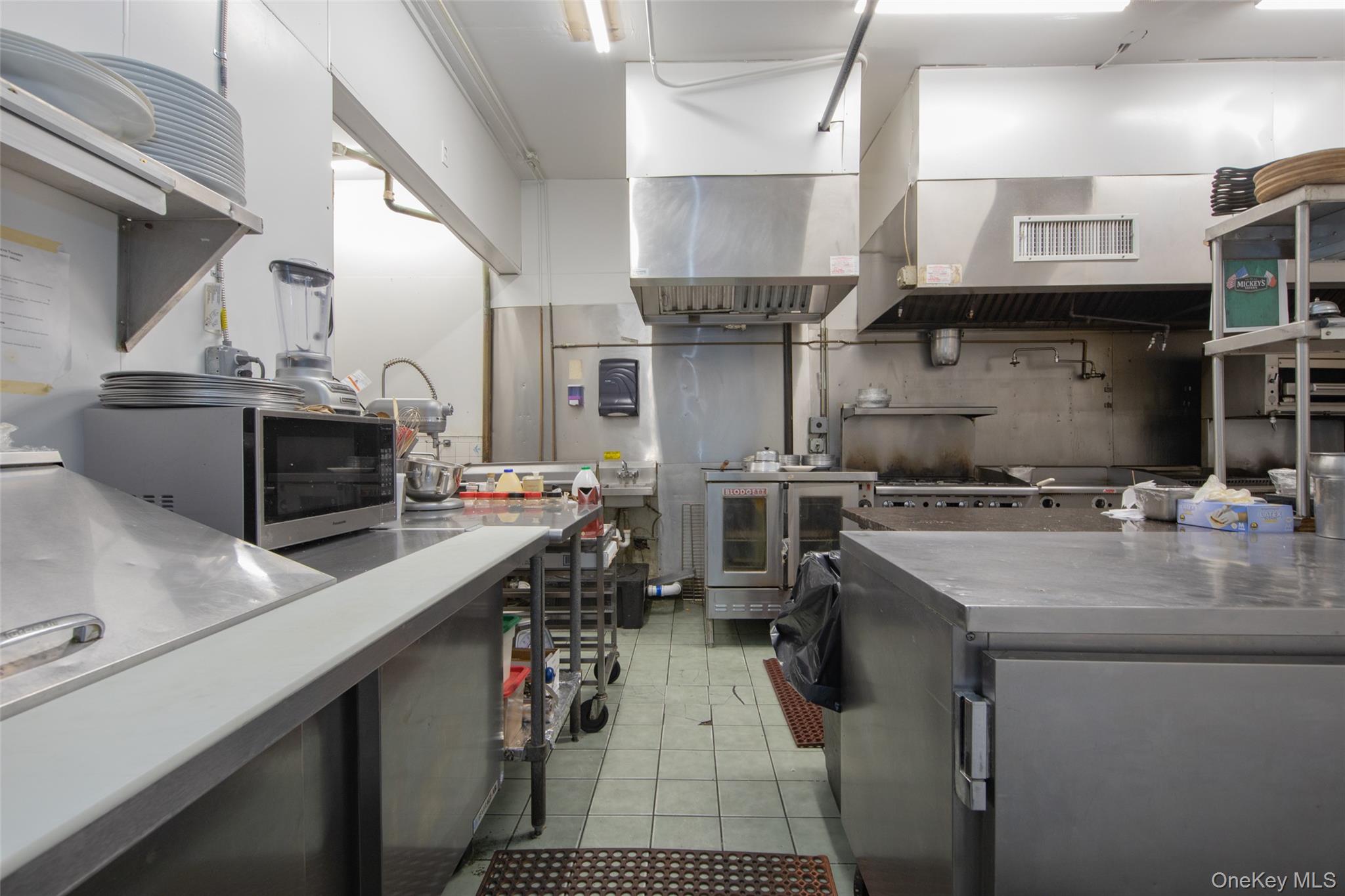 50 East Central Avenue Out of NYC Pearl River, NY 10965