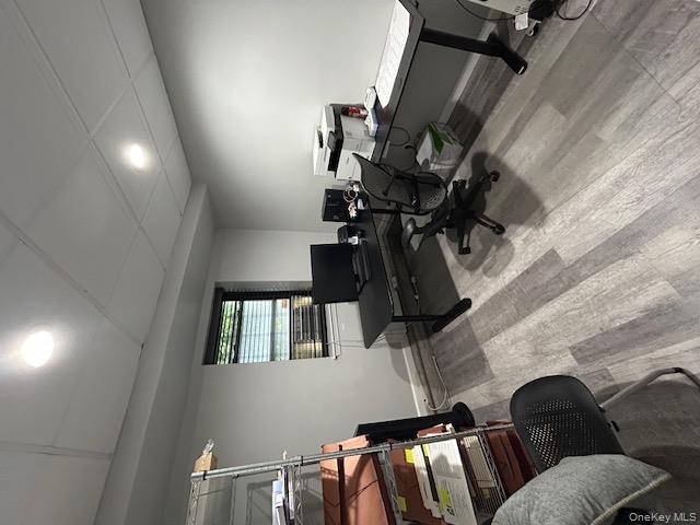 15 Canterbury Road A3 Great Neck Great Neck, NY 11021