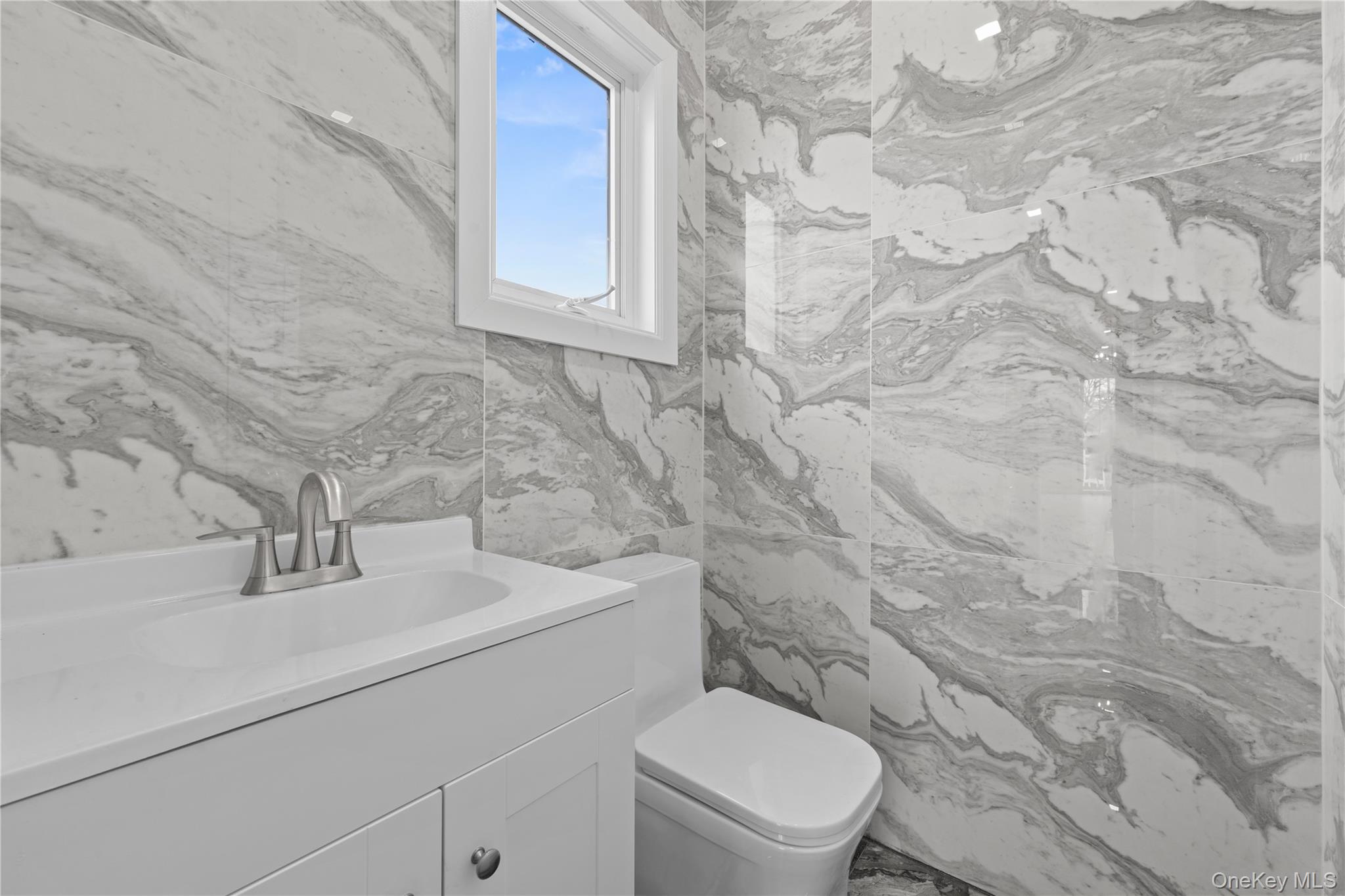 383 Franklin Avenue Hewlett Hewlett, NY 11557