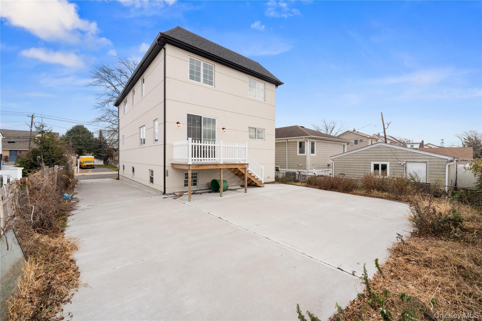 383 Franklin Avenue Hewlett Hewlett, NY 11557