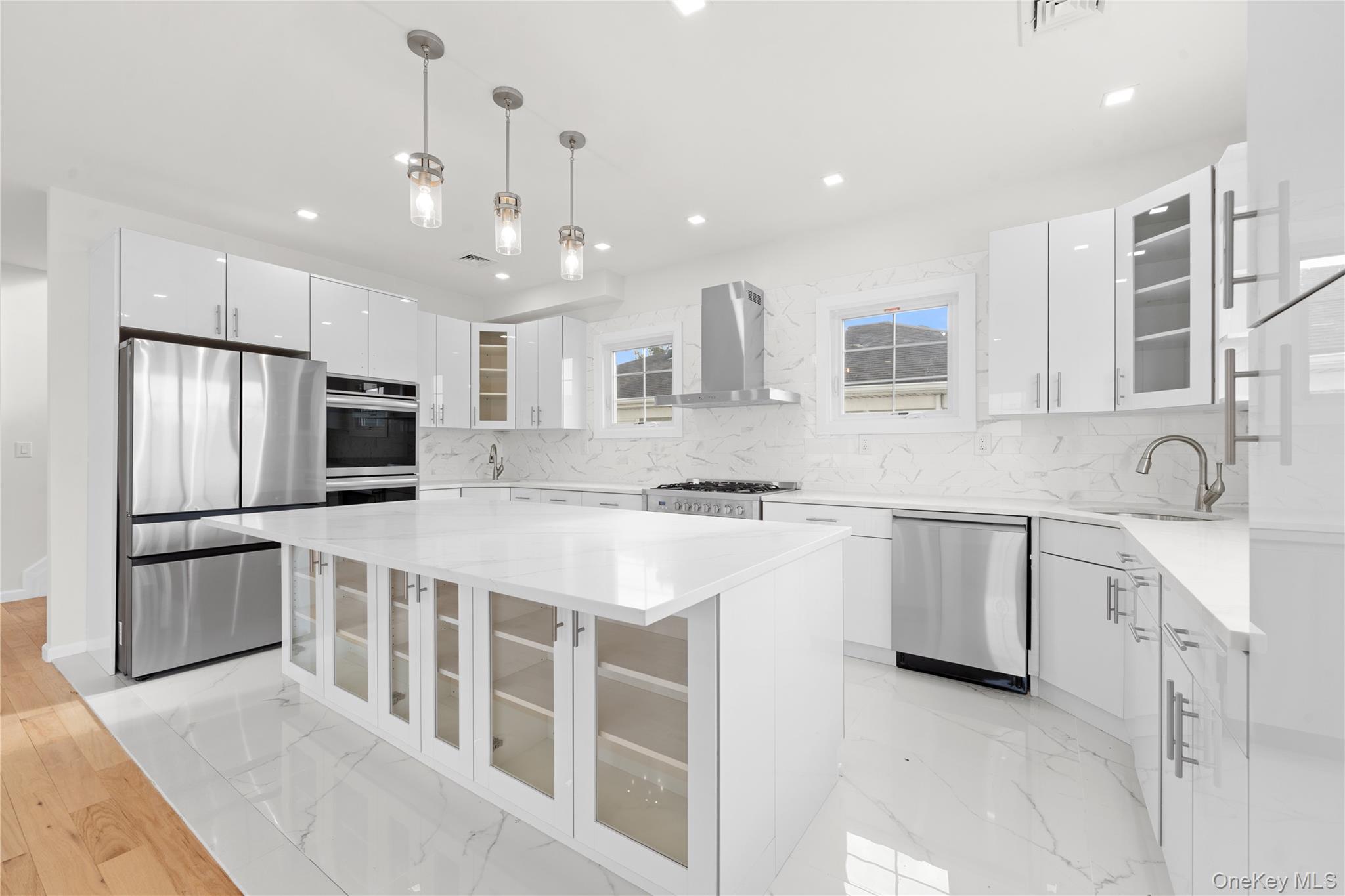 383 Franklin Avenue Hewlett Hewlett, NY 11557