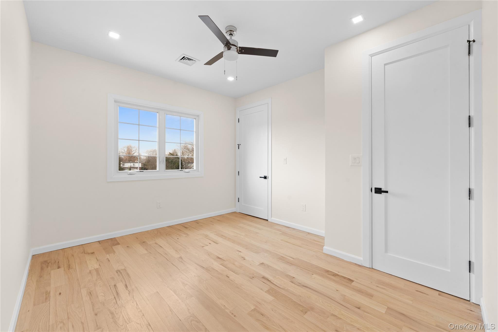 383 Franklin Avenue Hewlett Hewlett, NY 11557