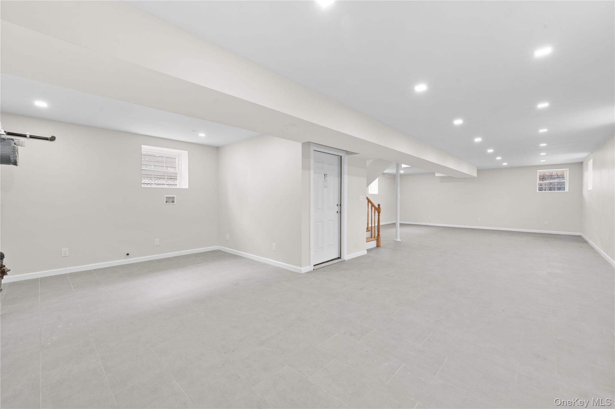 383 Franklin Avenue Hewlett Hewlett, NY 11557