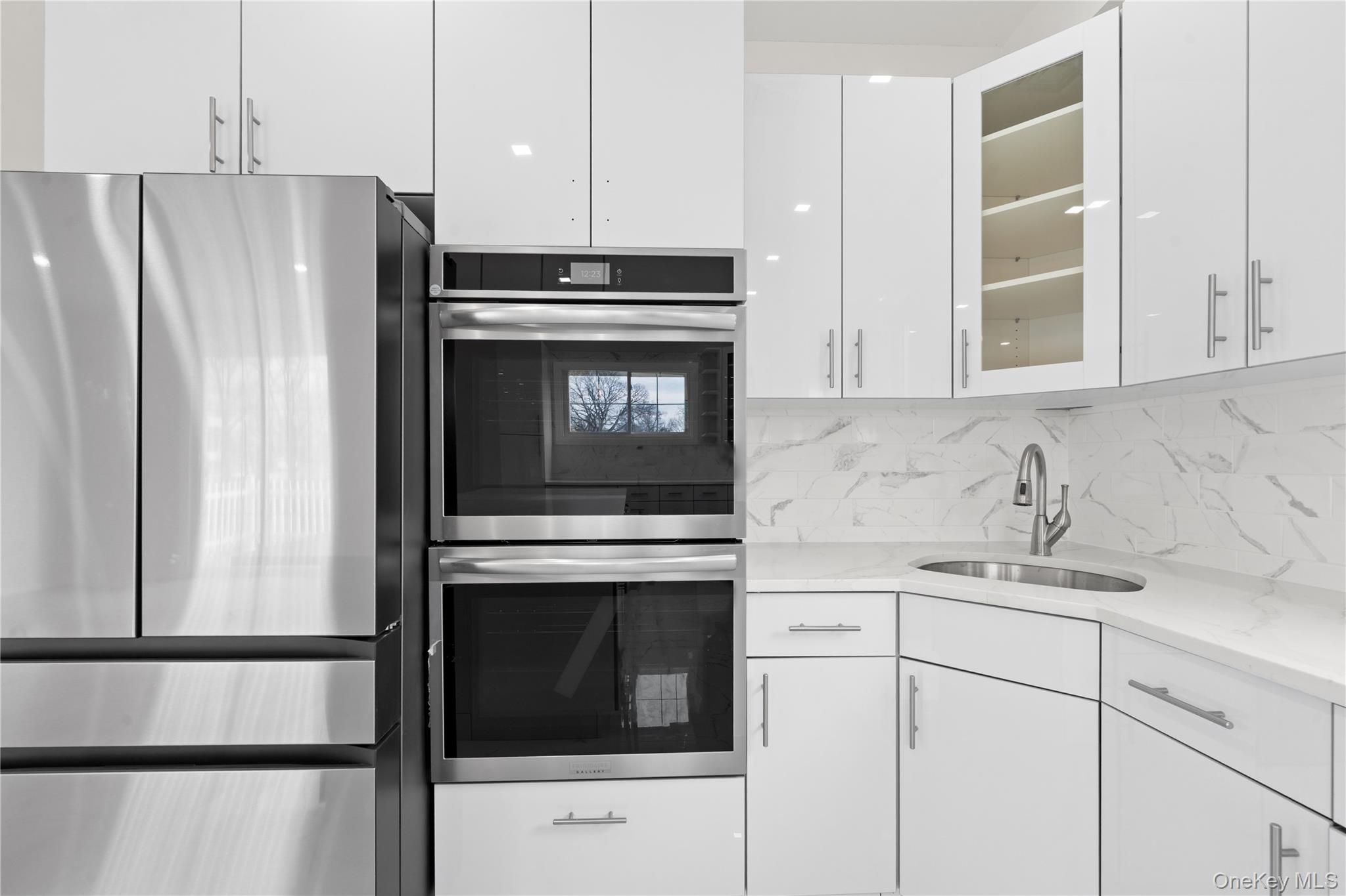 383 Franklin Avenue Hewlett Hewlett, NY 11557