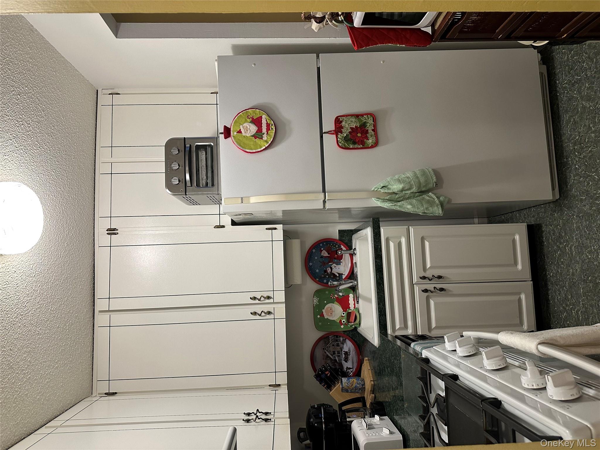 72-35 112 Street 2-E Forest Hills Forest Hills, NY 11375