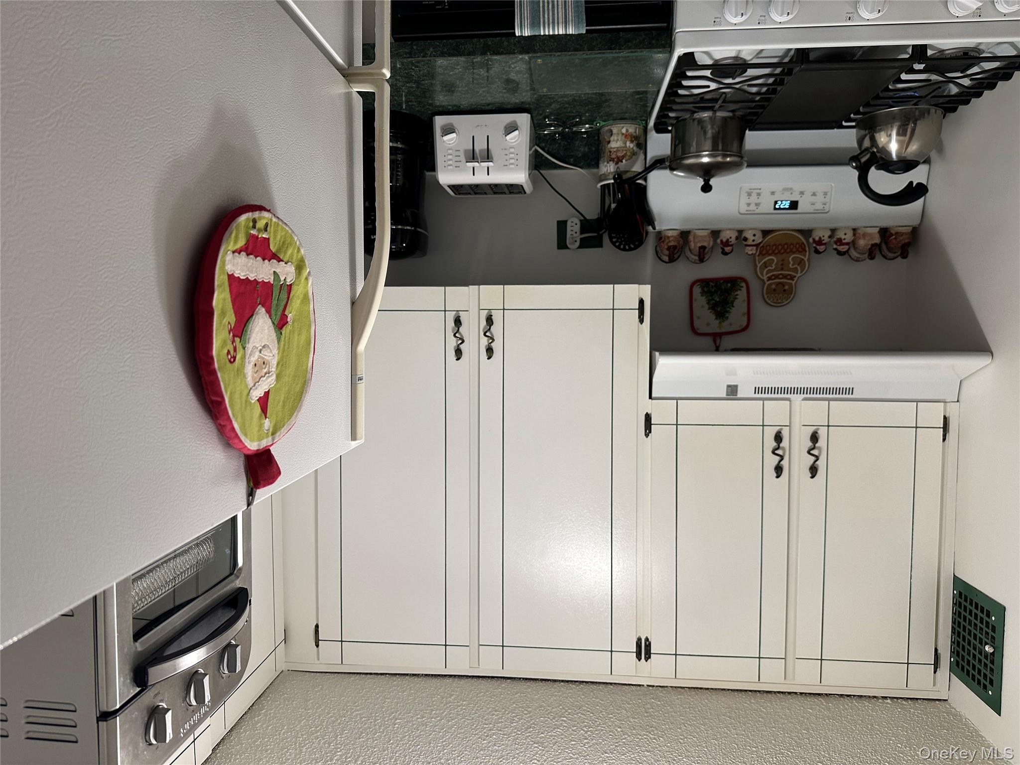 72-35 112 Street 2-E Forest Hills Forest Hills, NY 11375