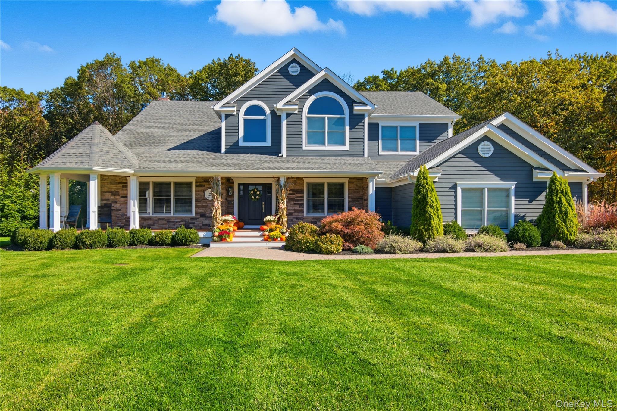 2 Ashley Court Northport Northport, NY 11768