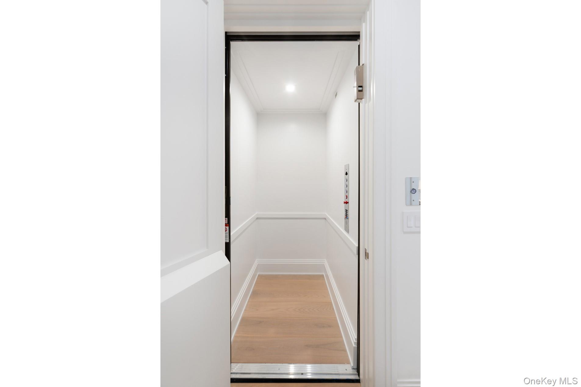 361 Mitchell Lane Bridgehampton Bridgehampton, NY 11932