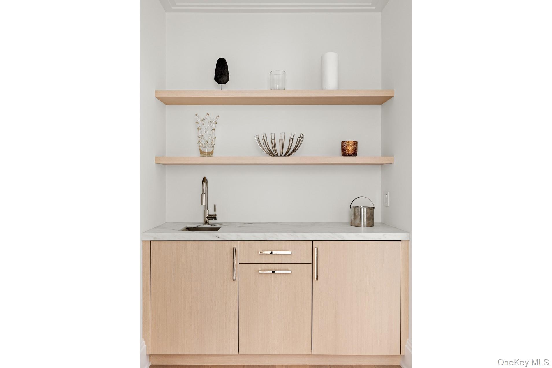 361 Mitchell Lane Bridgehampton Bridgehampton, NY 11932