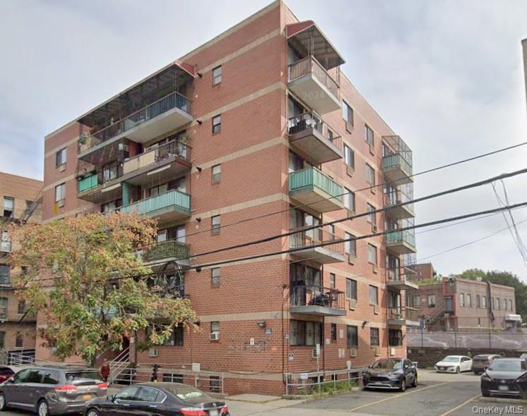 3445 Leavitt Street, Apt CC, Flushing, NY 11354