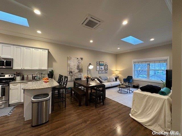 50-3K Stewart Avenue 3-K Huntington Huntington, NY 11743