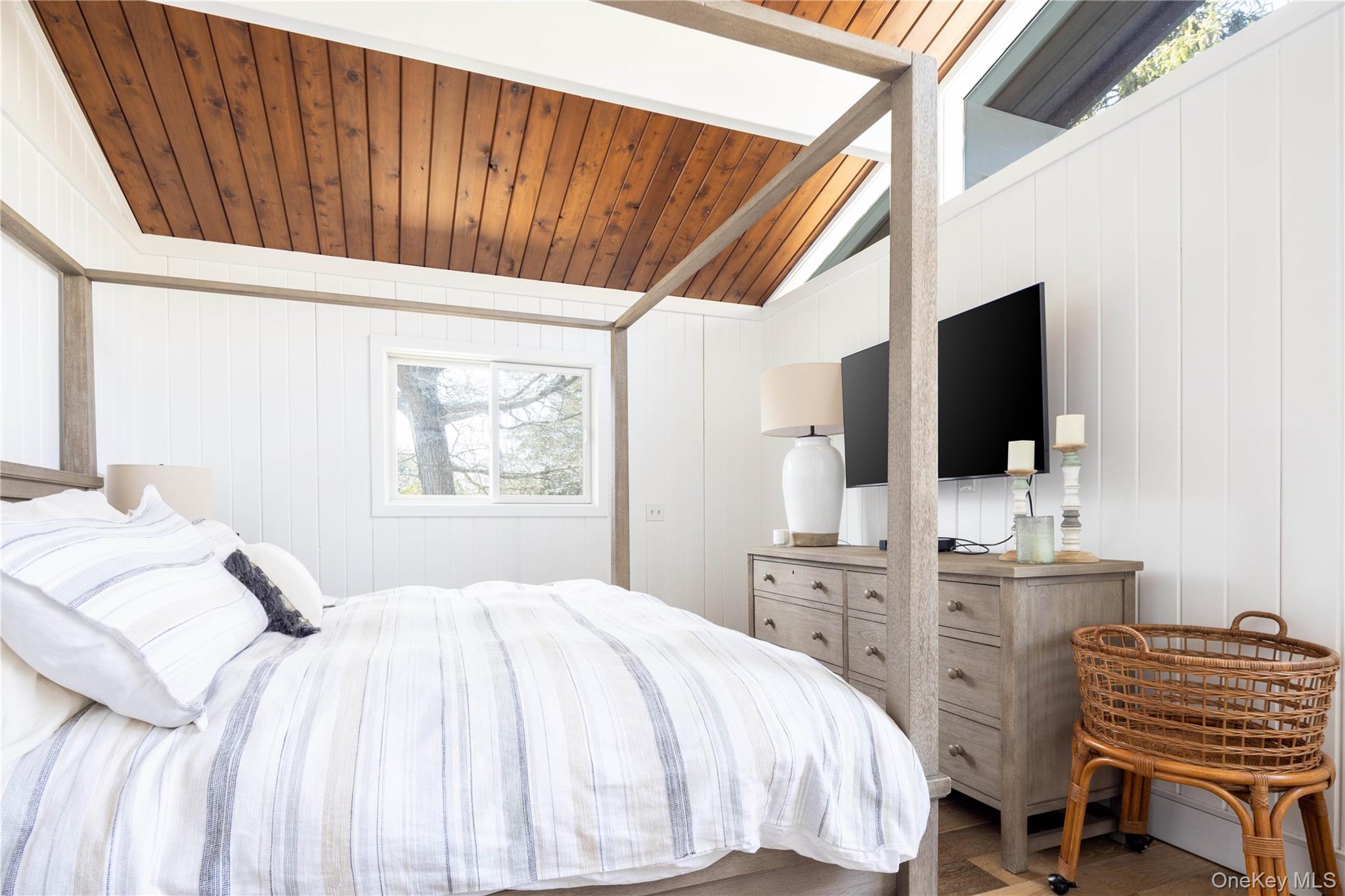 10 Cedar Avenue Southampton Southampton, NY 11968