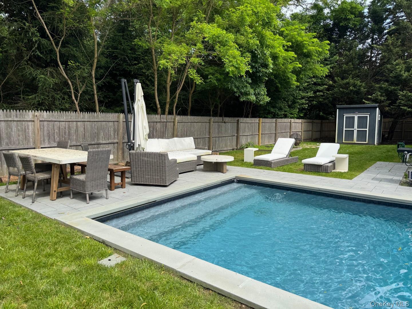 10 Cedar Avenue Southampton Southampton, NY 11968