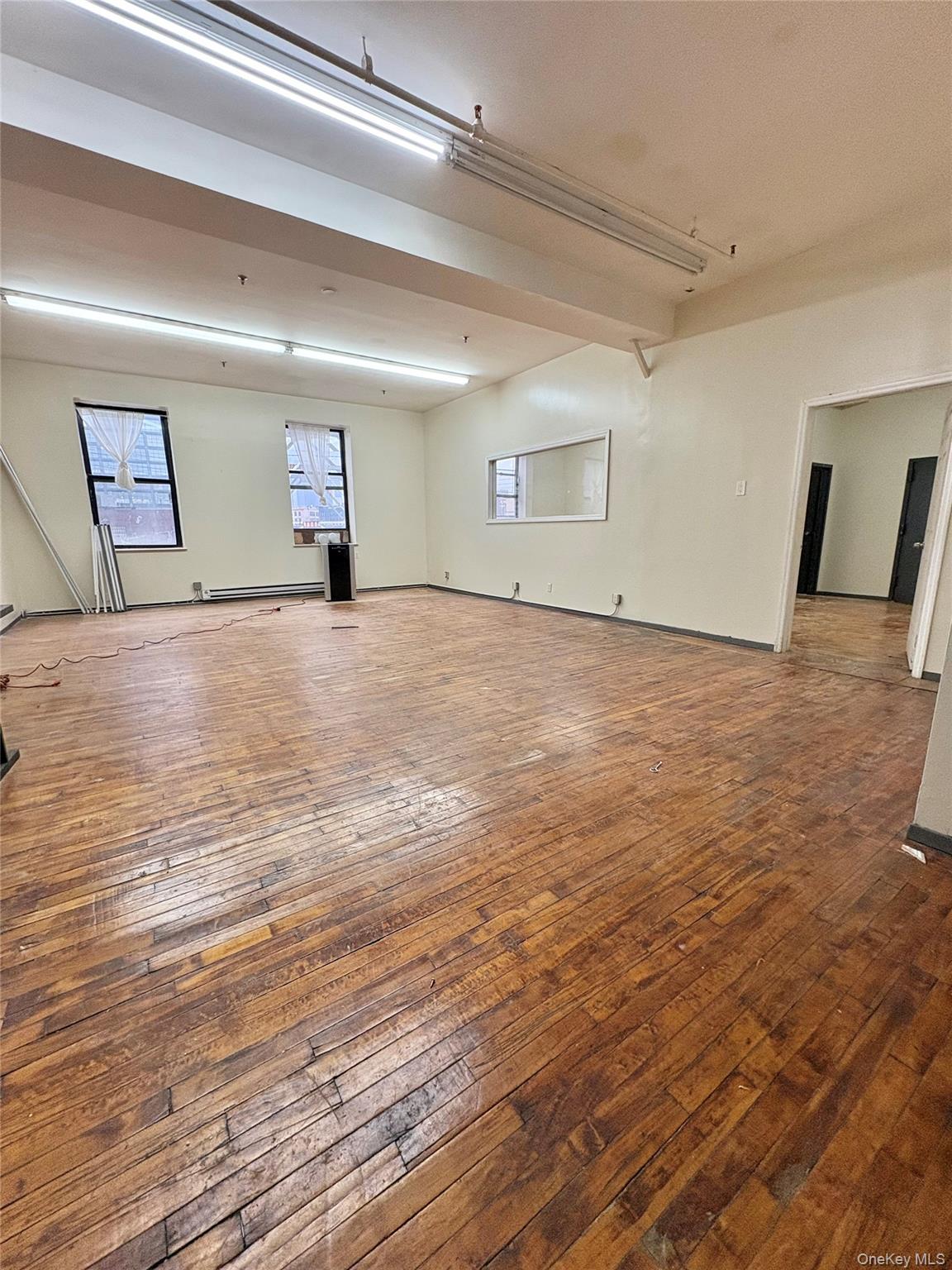 2525 Borden Avenue, Apt 217, Long Island City, NY 11101