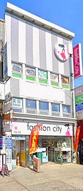 136-89 Roosevelt Avenue, Apt 2nd Floor, Flushing, NY 11354