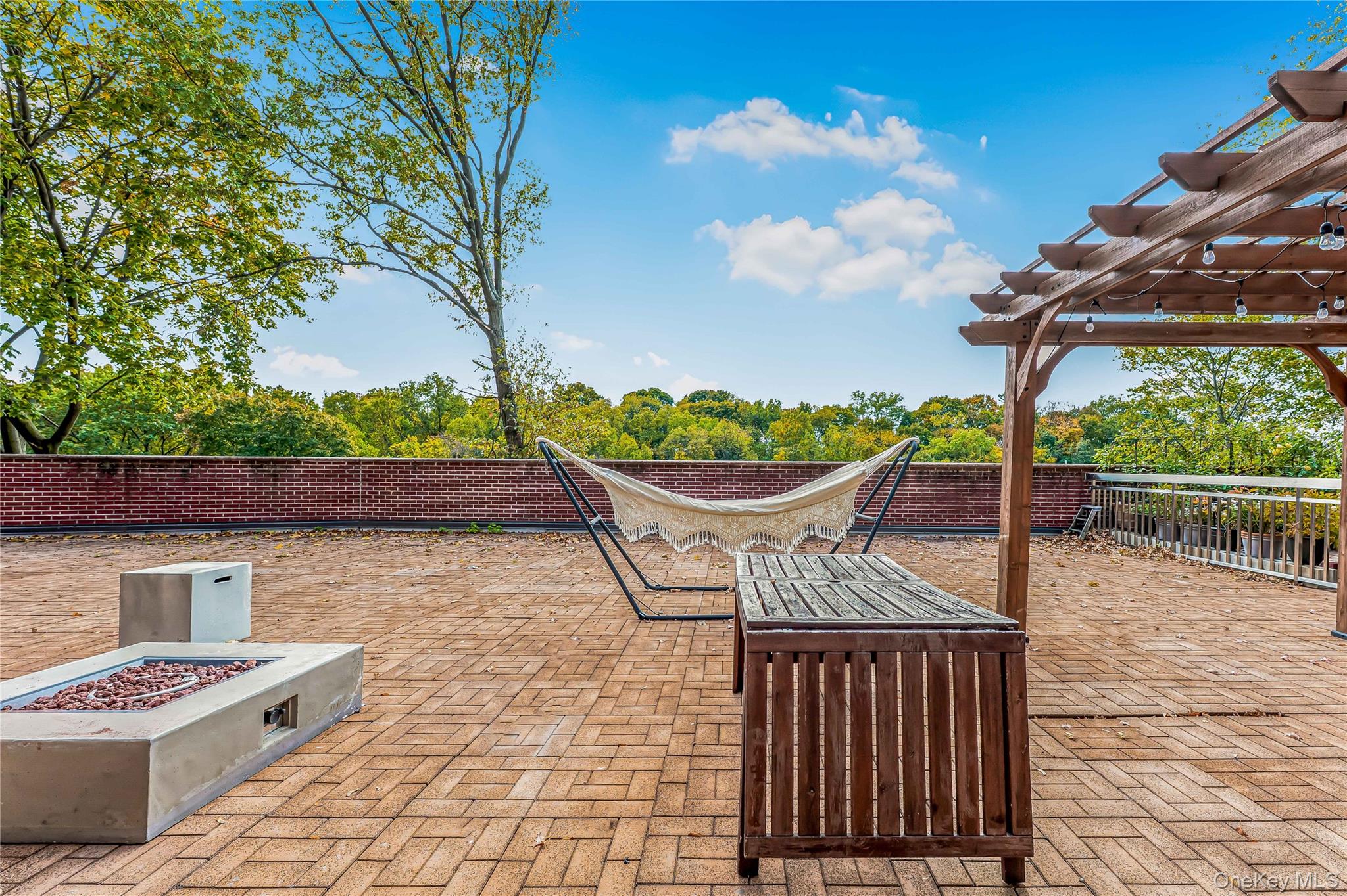 6538 austin Street, Apt 2-A, Rego Park, NY 11374