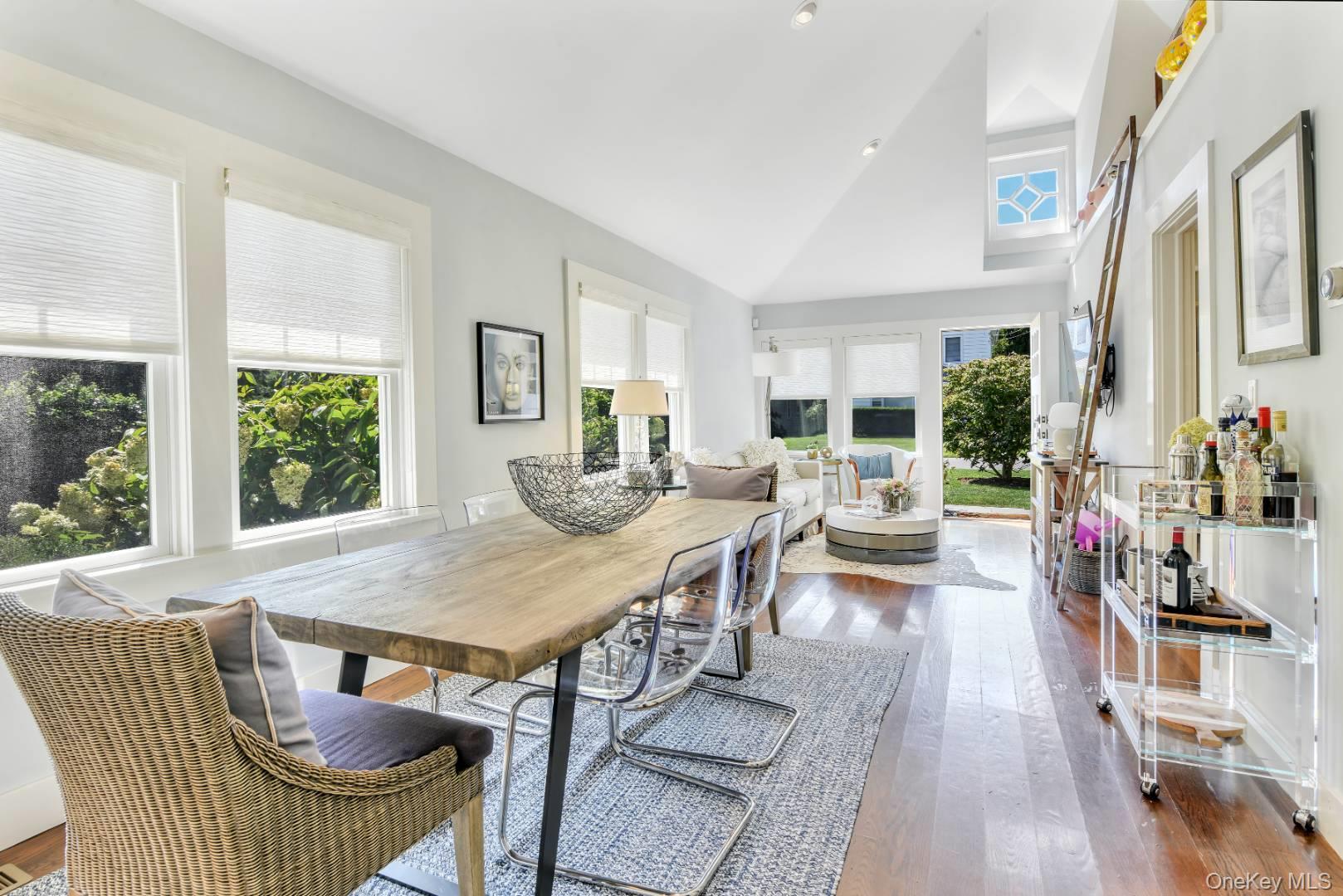 10 Henry Street Southampton Southampton, NY 11968