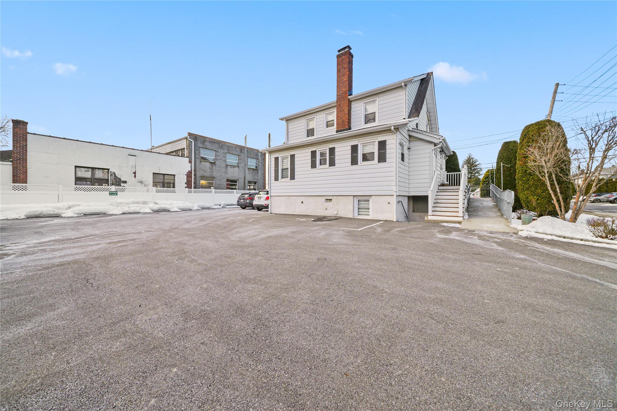 118 Columbus Avenue Valhalla Valhalla, NY 10595