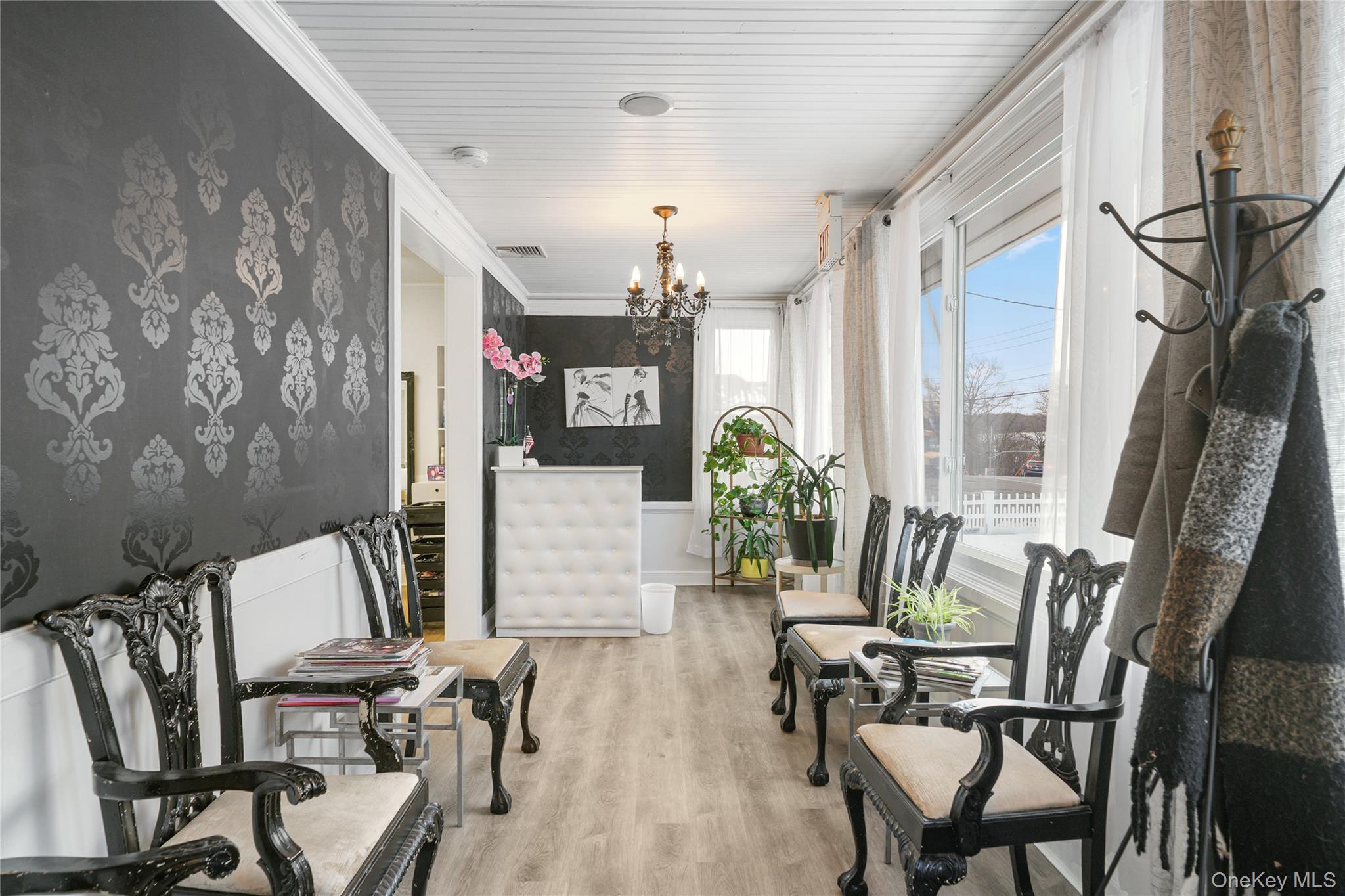 118 Columbus Avenue Valhalla Valhalla, NY 10595