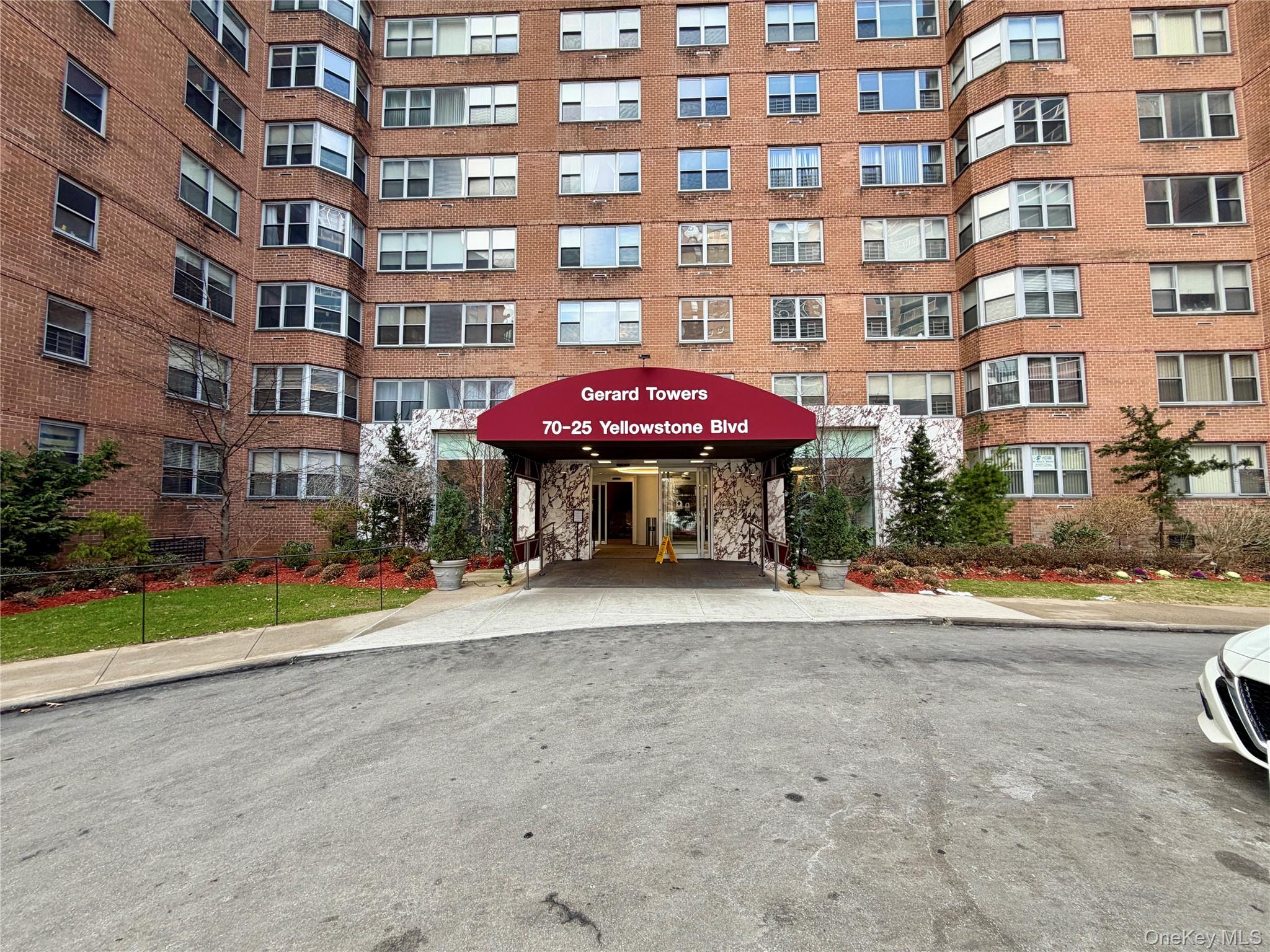 70-25 Yellowstone Boulevard, Apt 3-H, Forest Hills, NY 11375