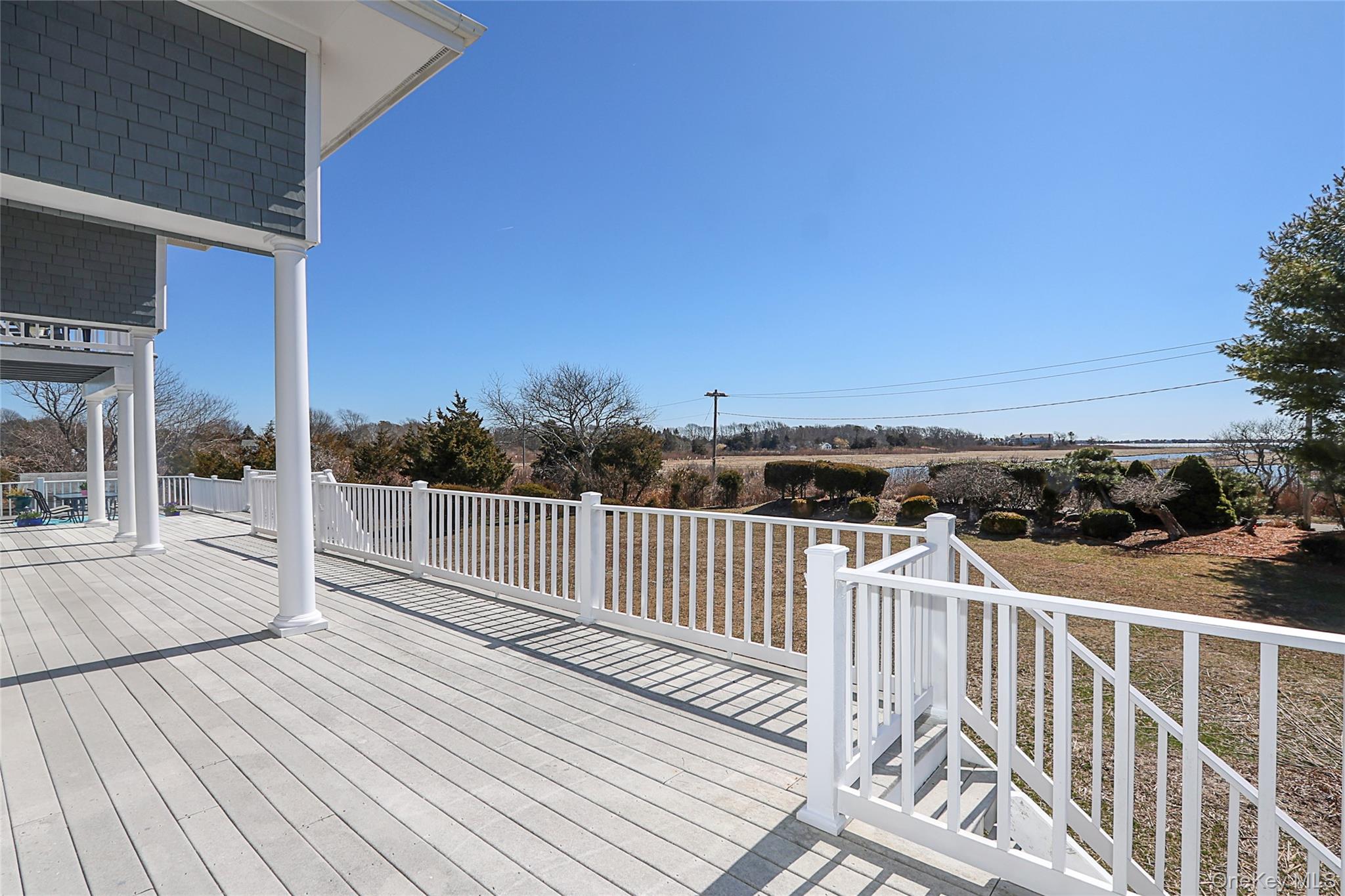 14 S Country Road Westhampton Westhampton, NY 11977