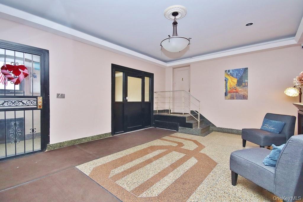 95 Sedgewick Avenue 4-e Yonkers Yonkers, NY 10705