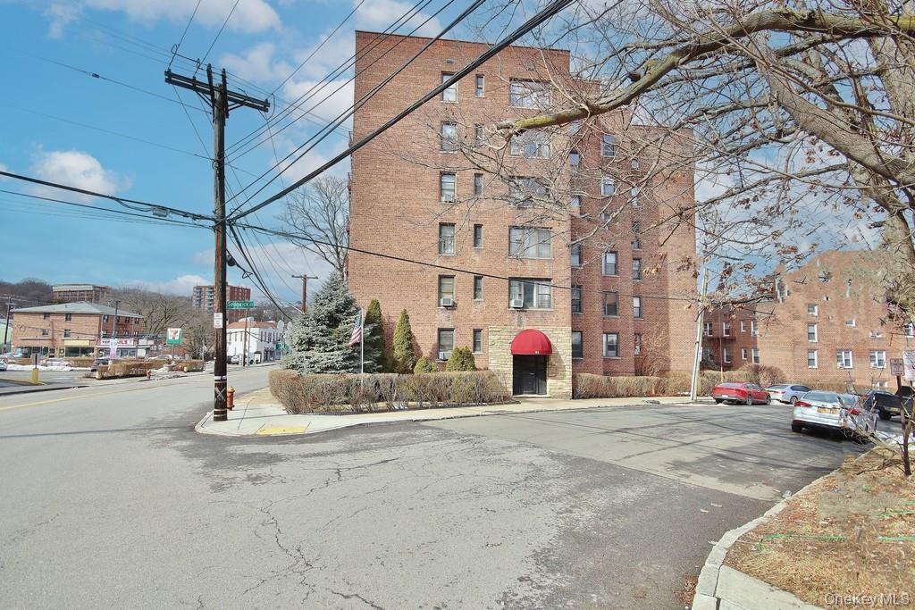 95 Sedgewick Avenue 4-e Yonkers Yonkers, NY 10705