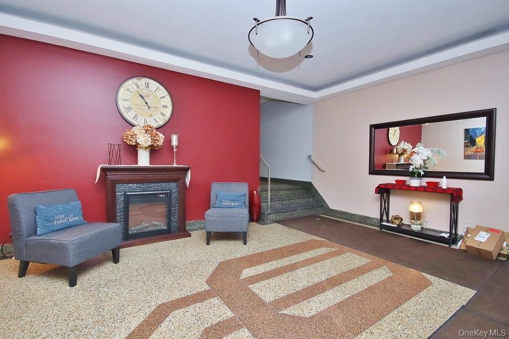 95 Sedgewick Avenue 4-e Yonkers Yonkers, NY 10705