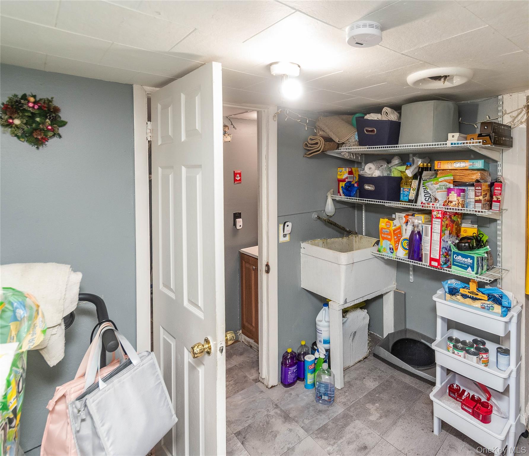 46 Hasbrouck Street Out of NYC Newburgh, NY 12550