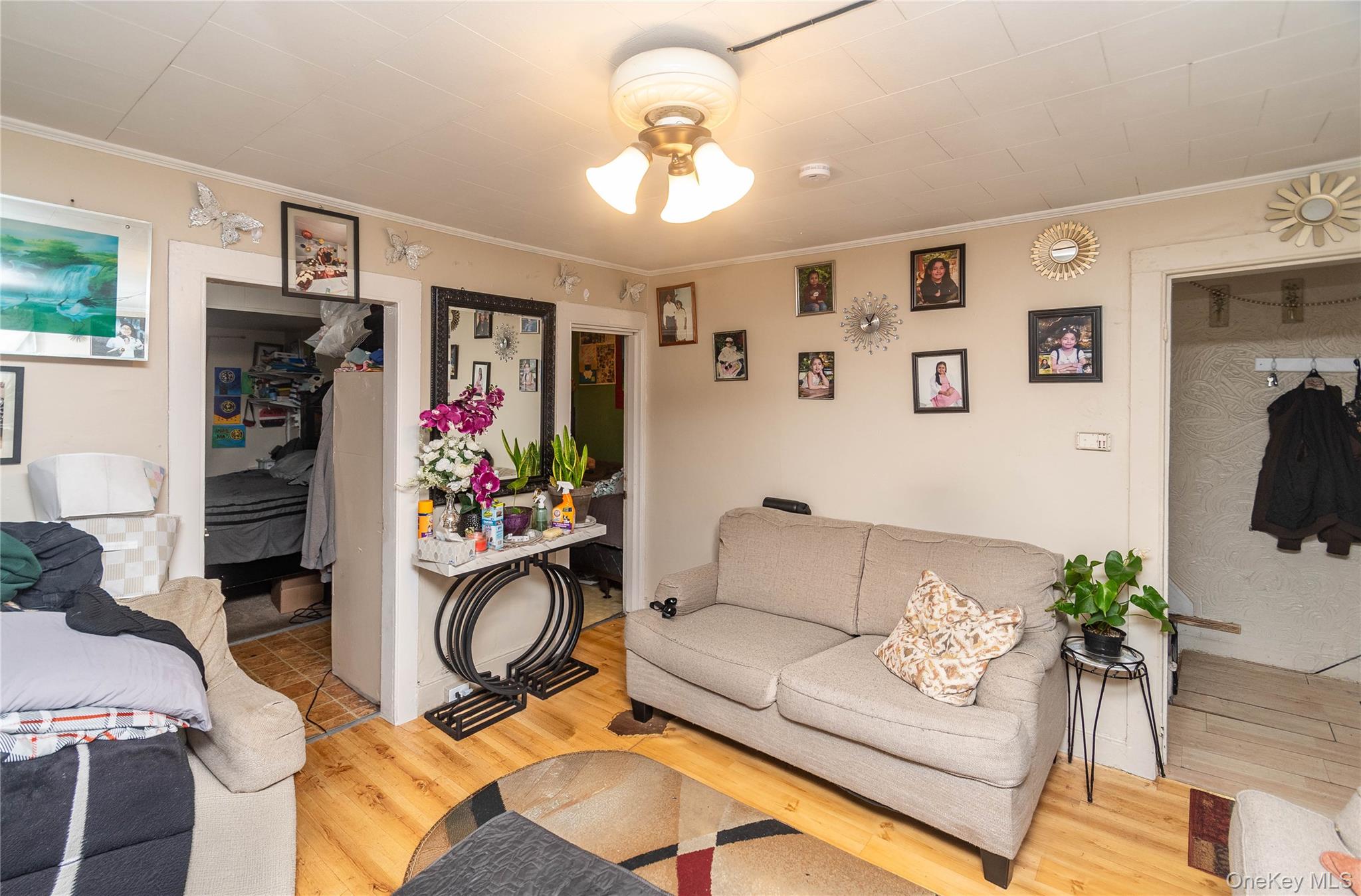 46 Hasbrouck Street Out of NYC Newburgh, NY 12550