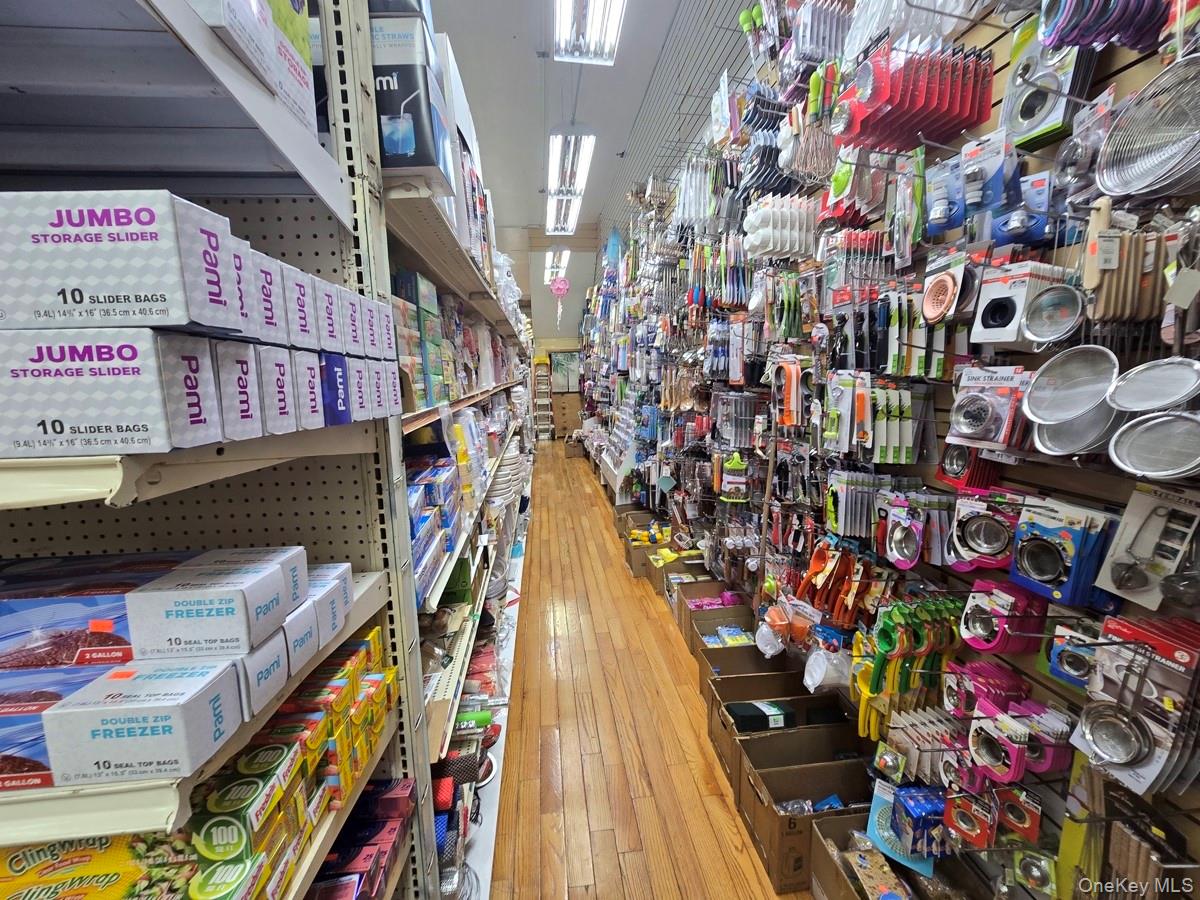 37-53 82nd Street Jackson Heights Jackson Heights, NY 11372