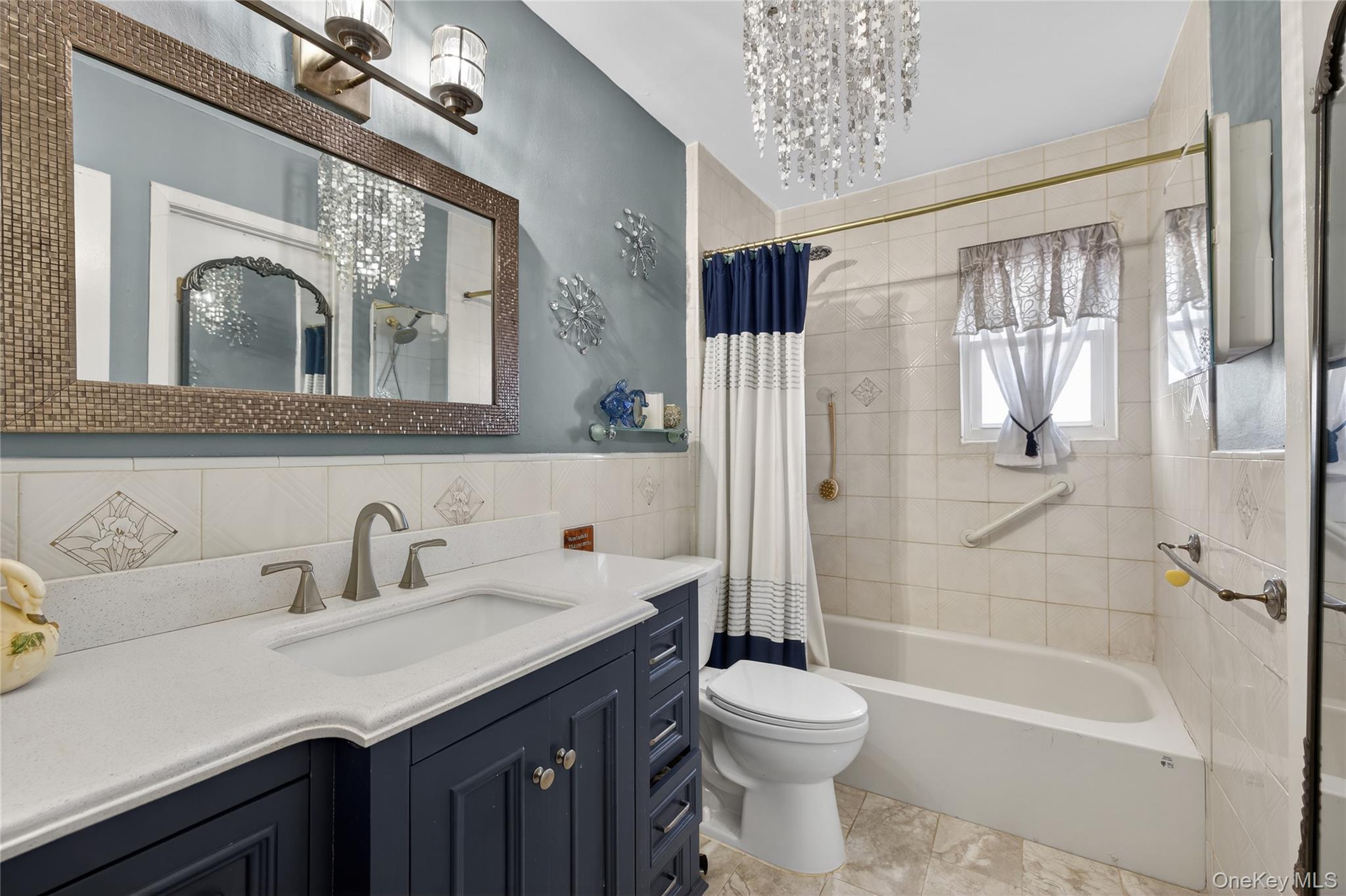 379 Washington Avenue Roosevelt Roosevelt, NY 11575