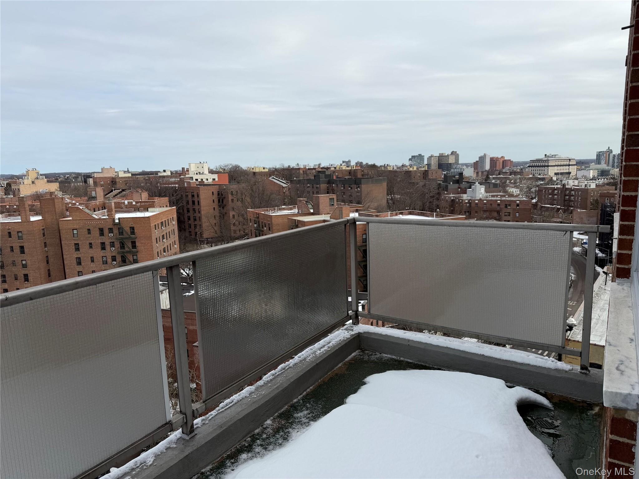 85-15 Main Street 12-J Kew Gardens Kew Gardens, NY 11435