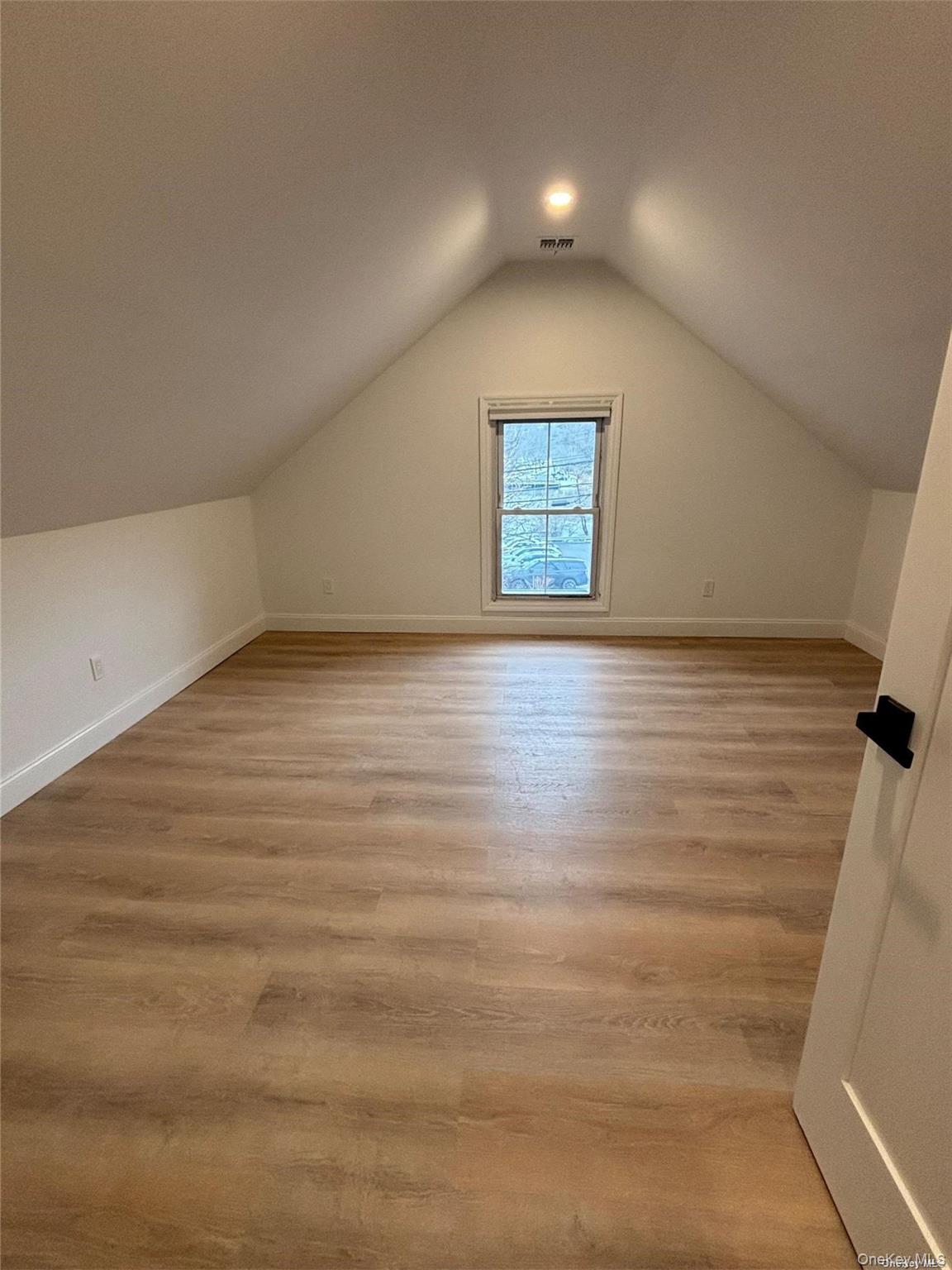 1353 Old Northern Boulevard Roslyn Roslyn, NY 11576