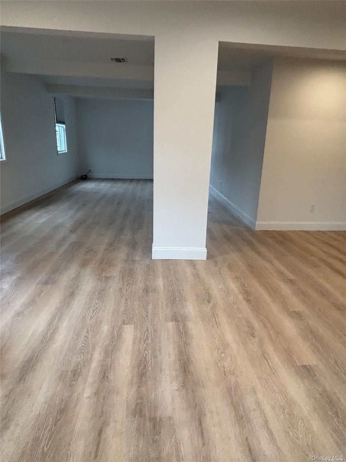 1353 Old Northern Boulevard Roslyn Roslyn, NY 11576