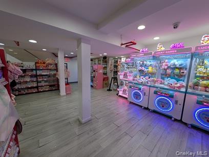 40-48 Main Street 1 Flushing Flushing, NY 11354