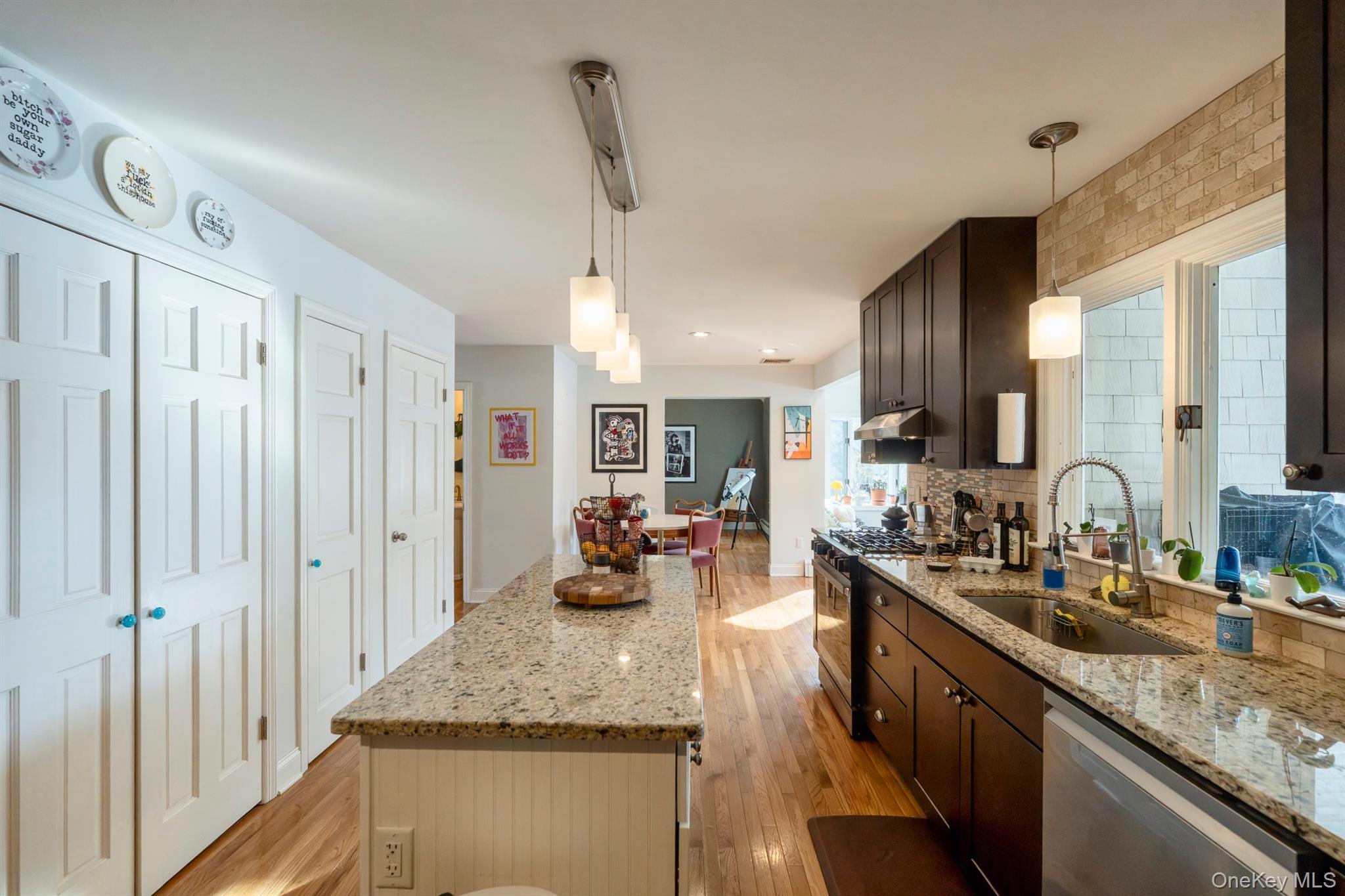 36 Arnold Drive Out of NYC Kingston, NY 12401