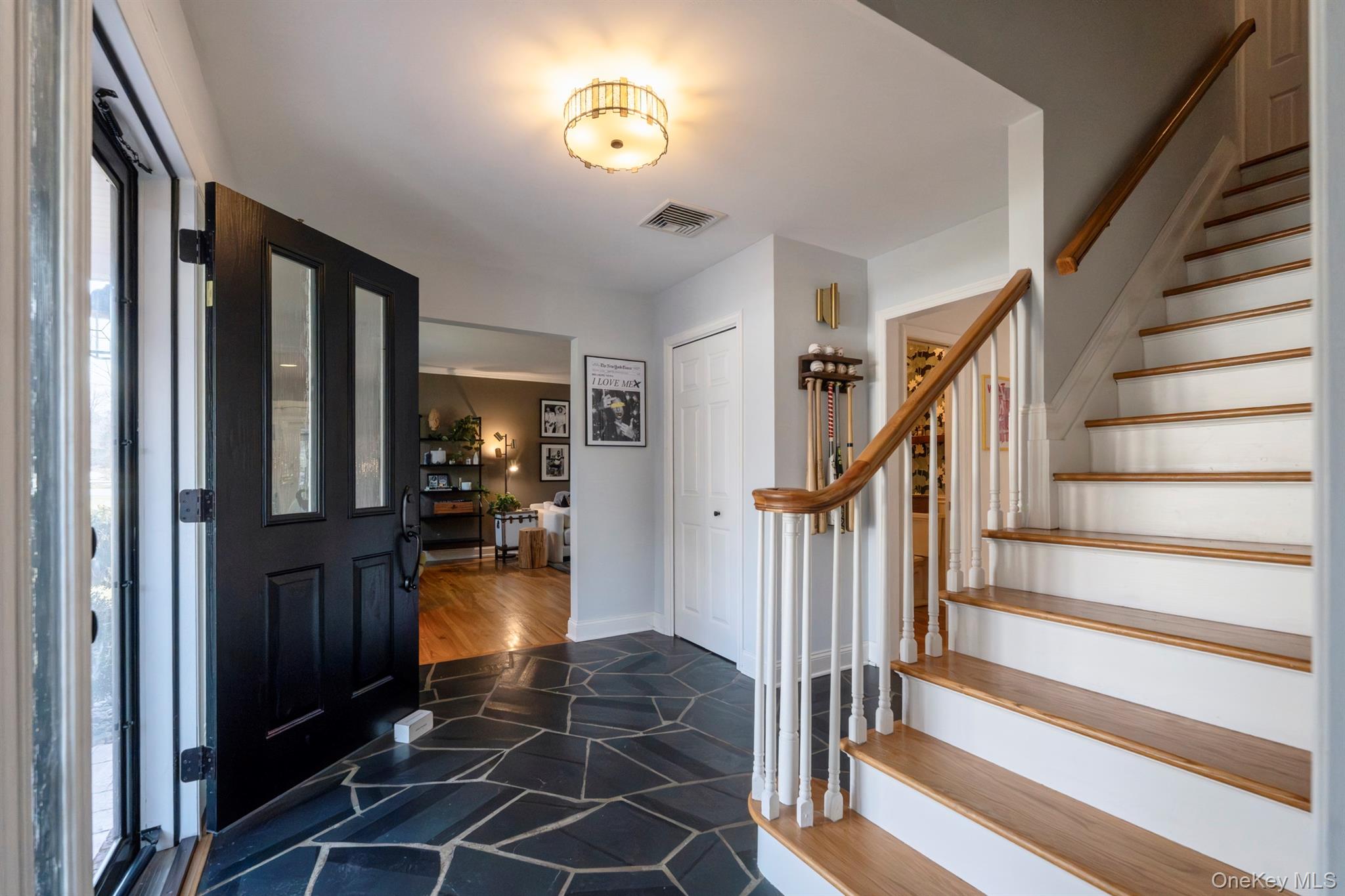 36 Arnold Drive Out of NYC Kingston, NY 12401