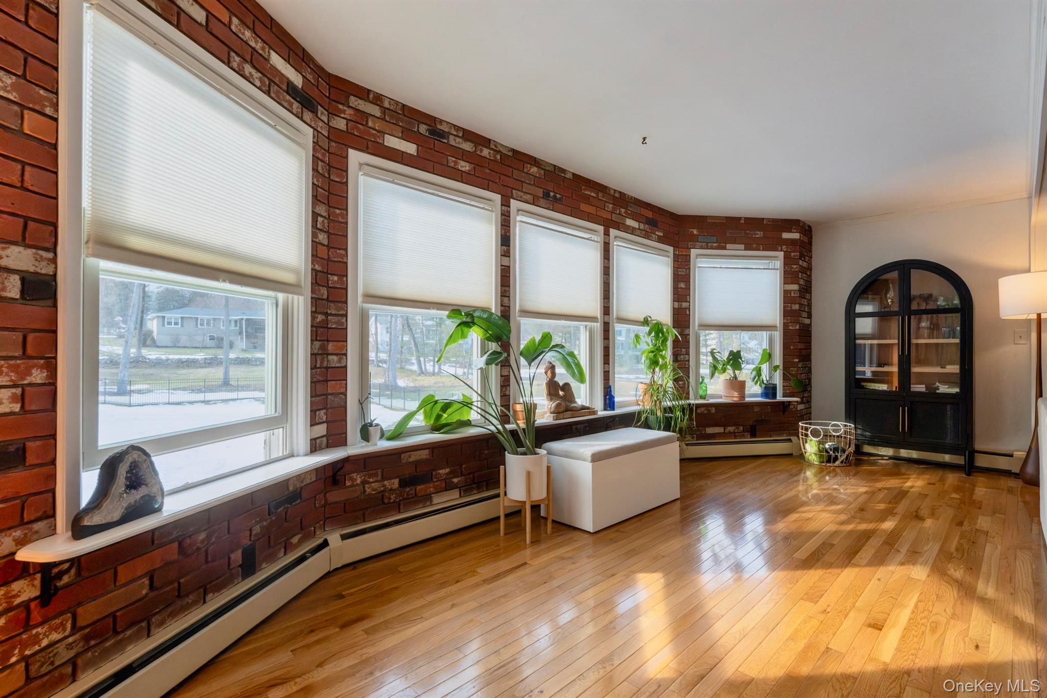 36 Arnold Drive Out of NYC Kingston, NY 12401