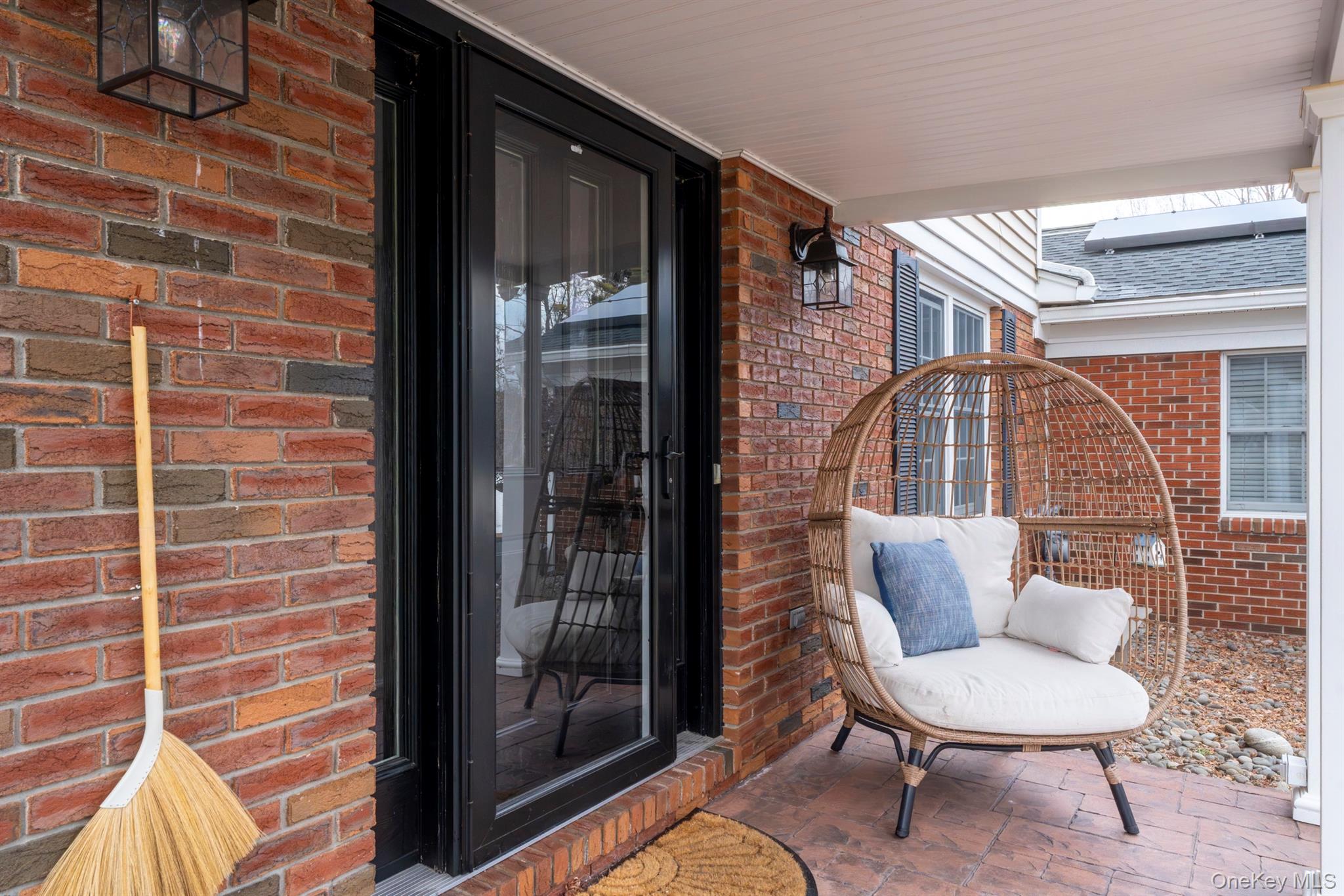 36 Arnold Drive Out of NYC Kingston, NY 12401