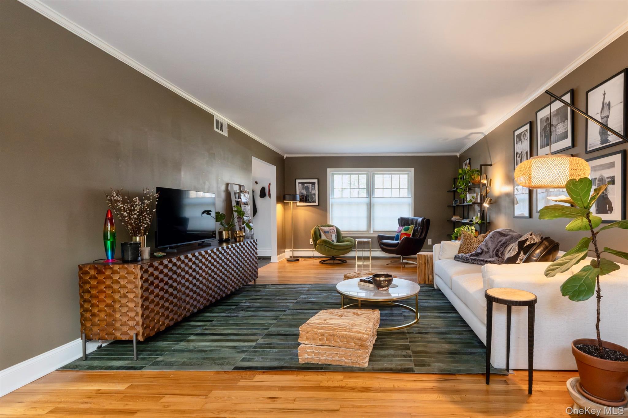 36 Arnold Drive Out of NYC Kingston, NY 12401