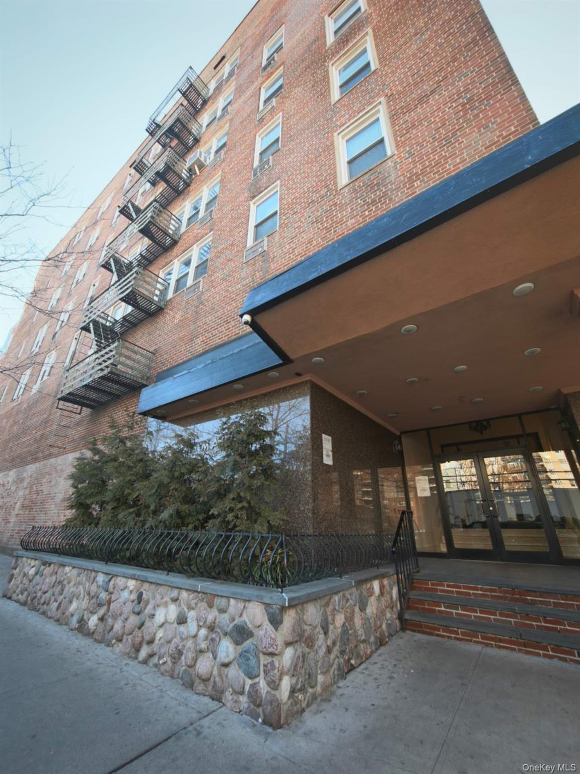 134-54 Maple Avenue, Apt 2-W, Flushing, NY 11355