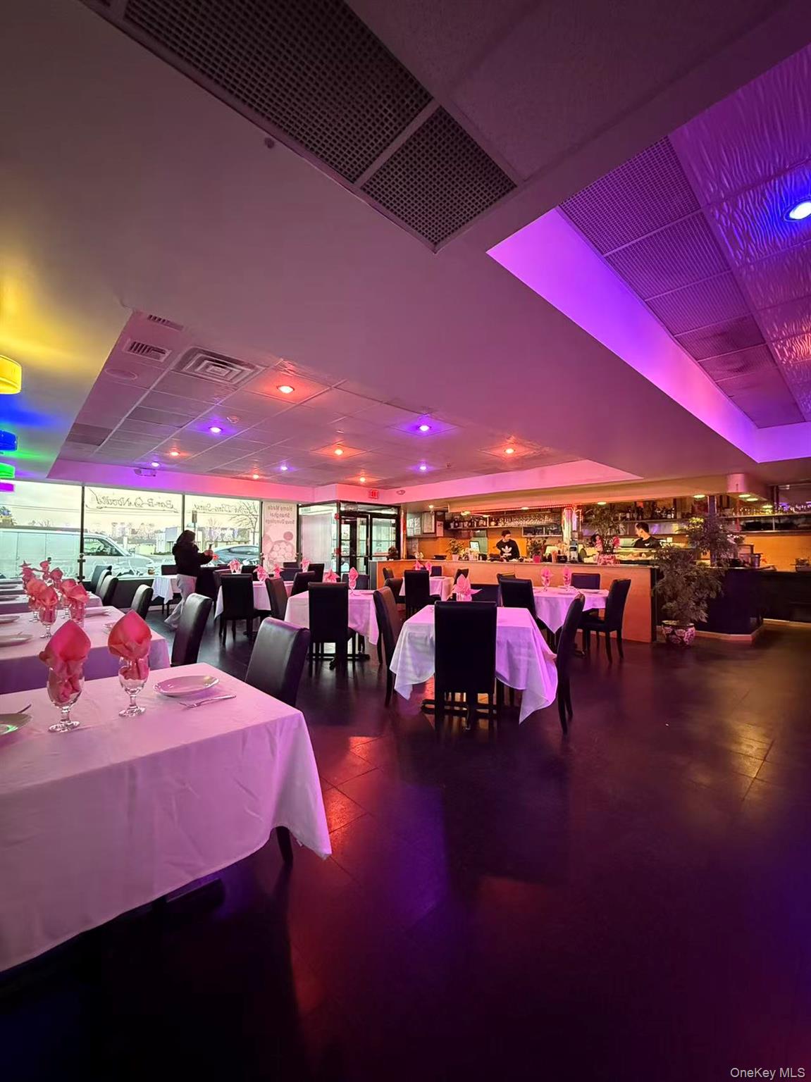 260 N Broadway A Hicksville Hicksville, NY 11801