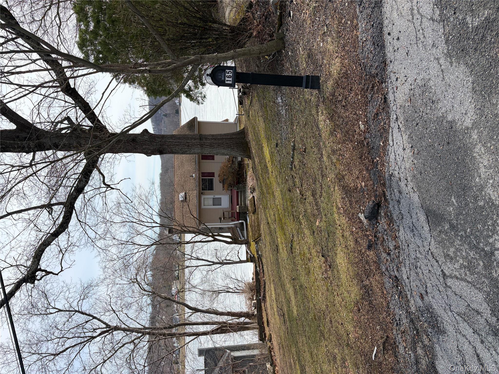 165 West Lakeshore Drive Out of NYC Carmel, NY 10512