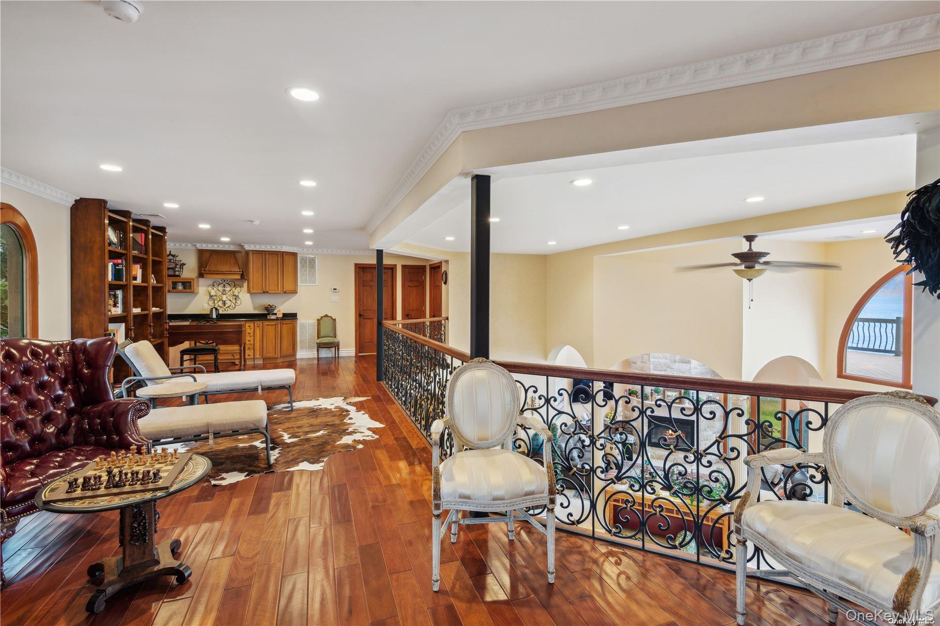 13 Seatuck Lane Remsenburg Remsenburg, NY 11960