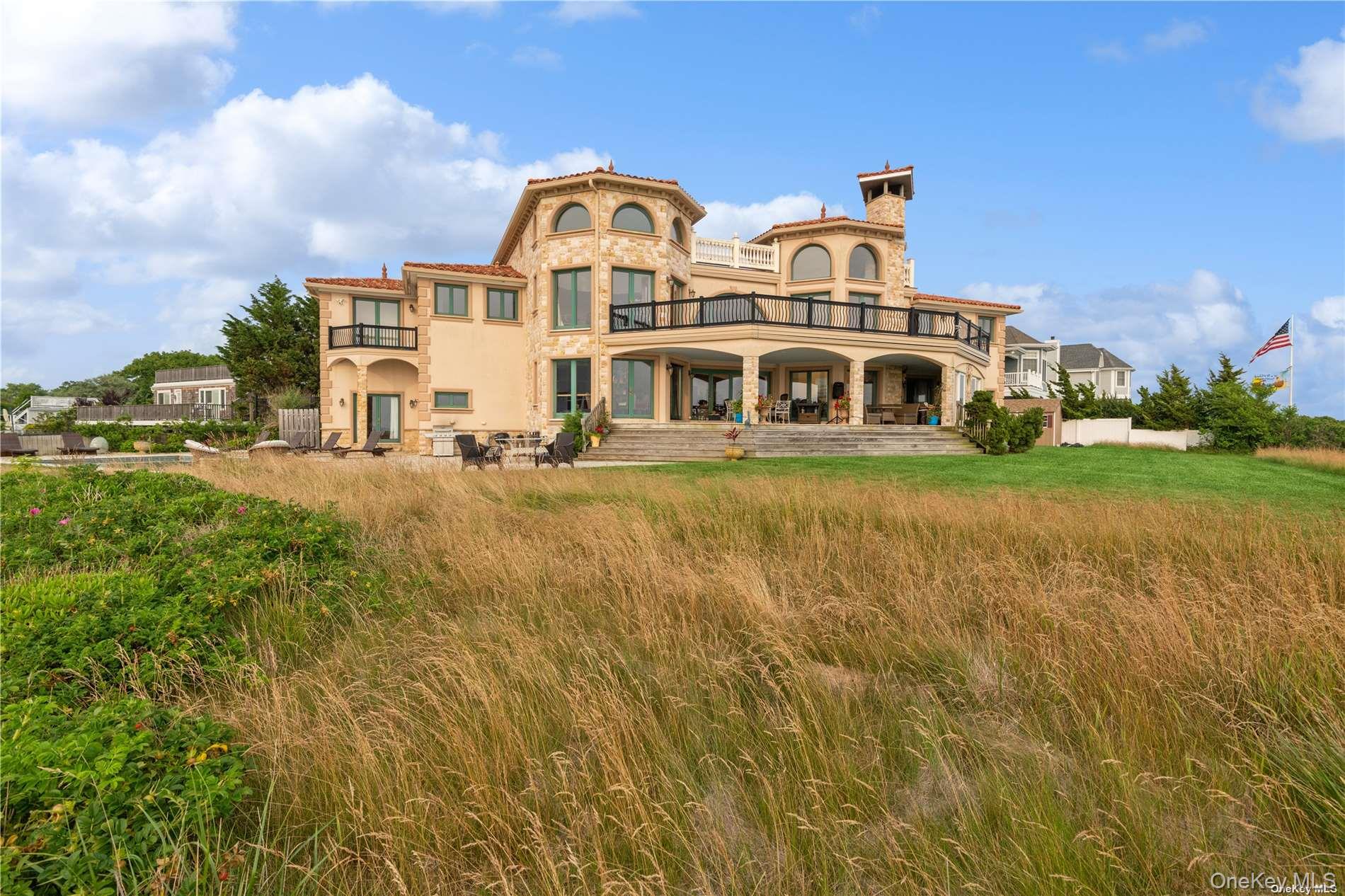 13 Seatuck Lane Remsenburg Remsenburg, NY 11960